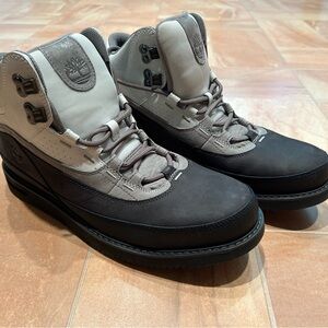 Timberland Men's Dark Gray & Black Hommes 43 North Mid Hiking Boots